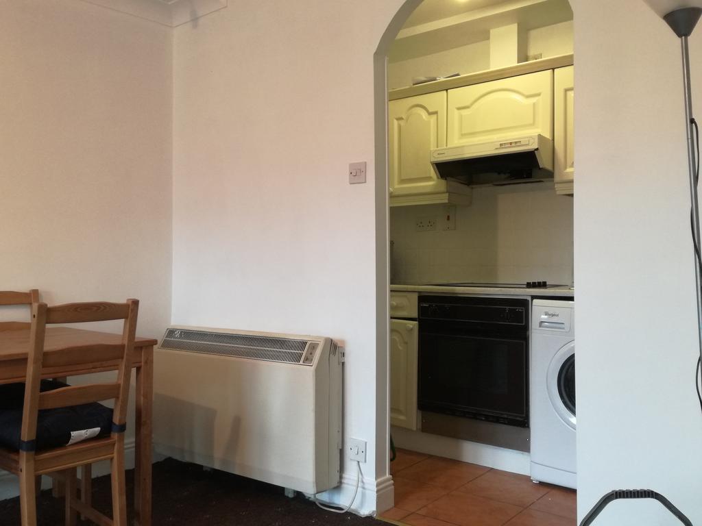 Saint Paul's Apartment *