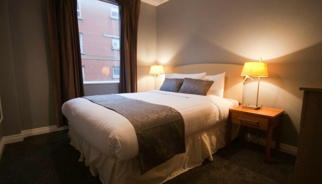 Wolfe Tone Street Apartment *
