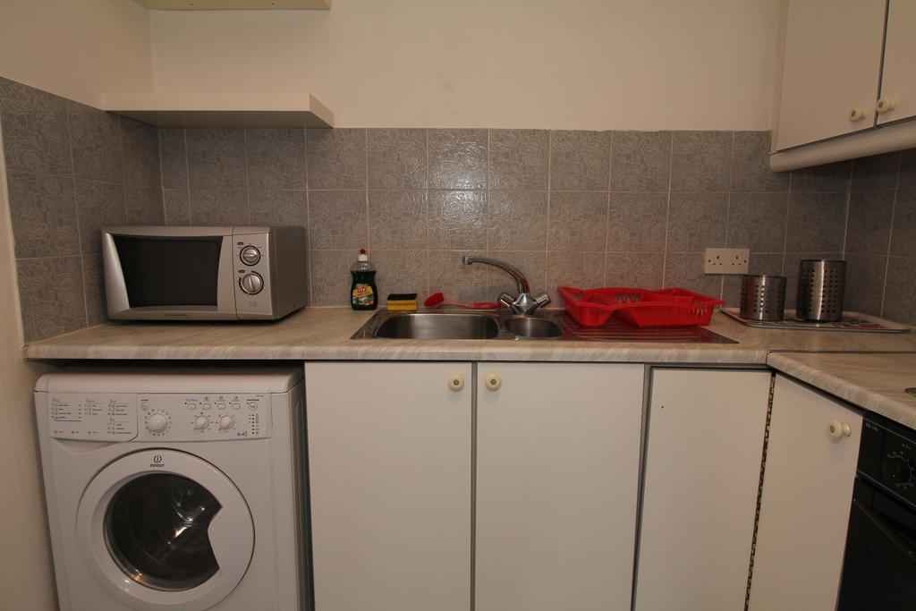 Apartment Docklands Self Catering *