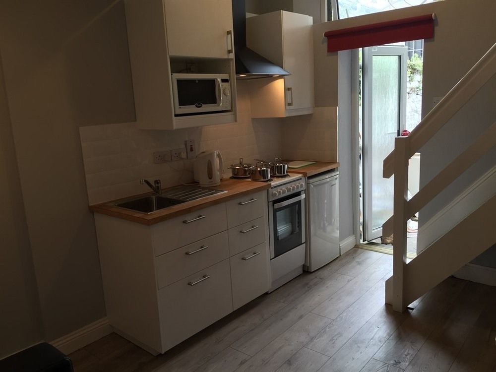 Apartment 11 Portobello Harbour