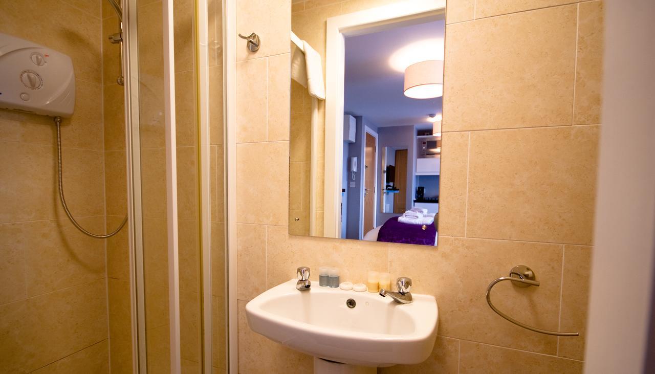 City Aparthotel
