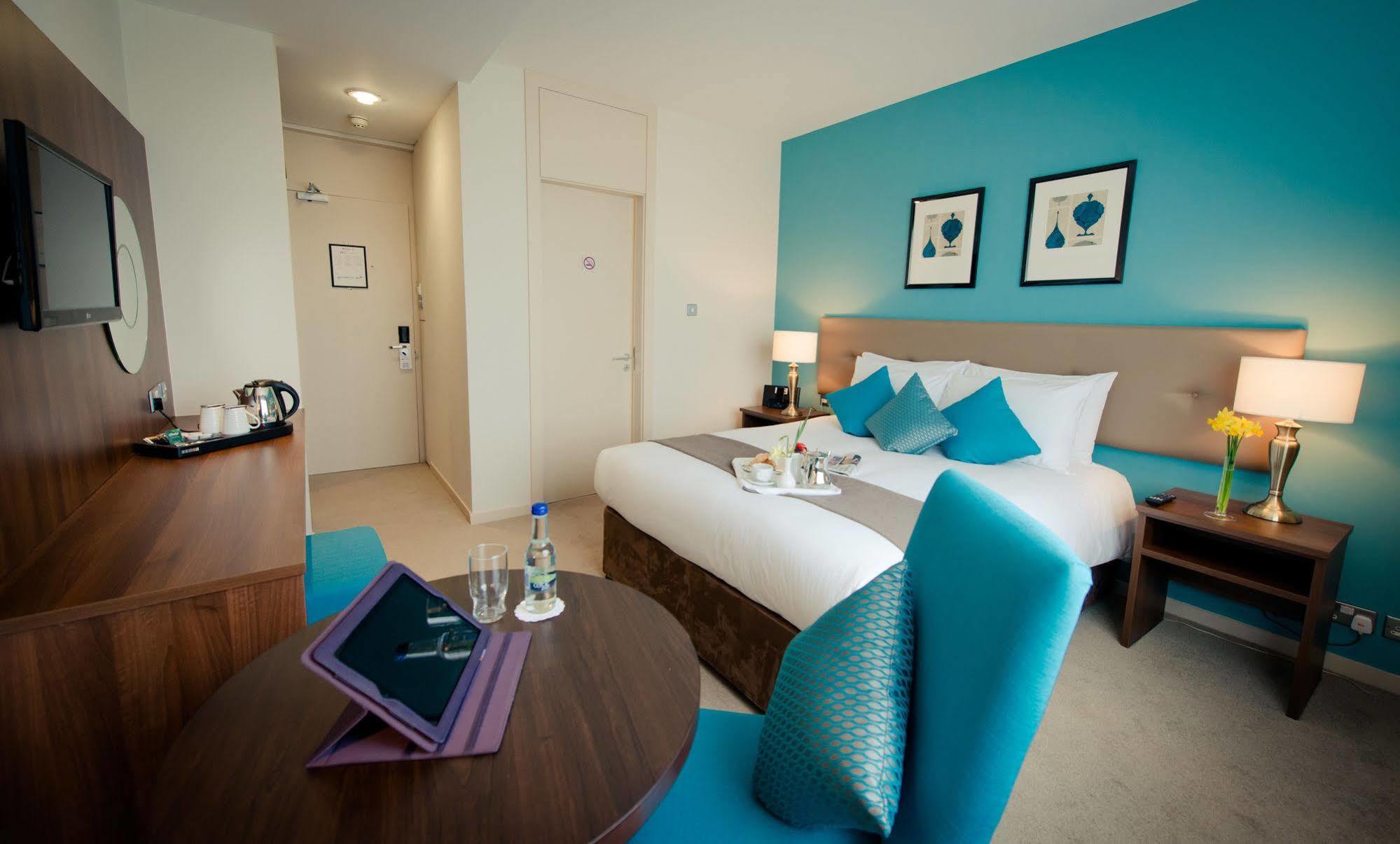 Guest house Imi Sandyford 3*