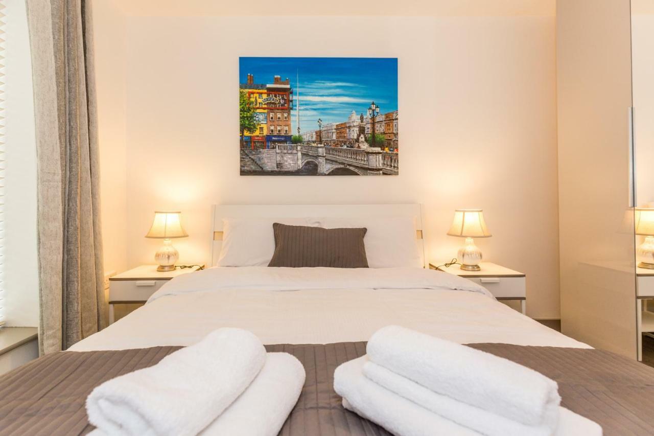 Apartment 8