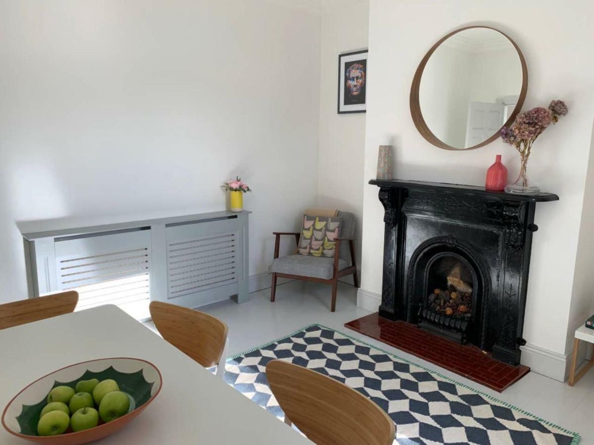 Chic And Contemporary Victorian Family * Dublin