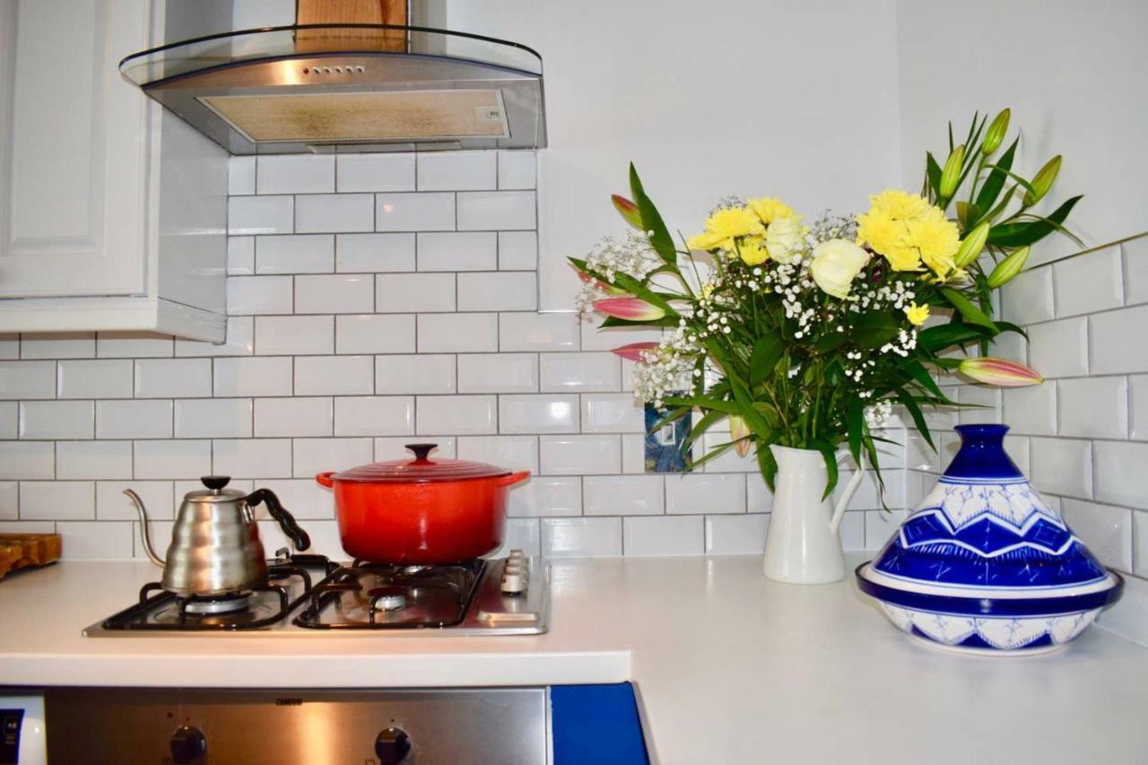 Holiday home Chic And Contemporary Victorian Family