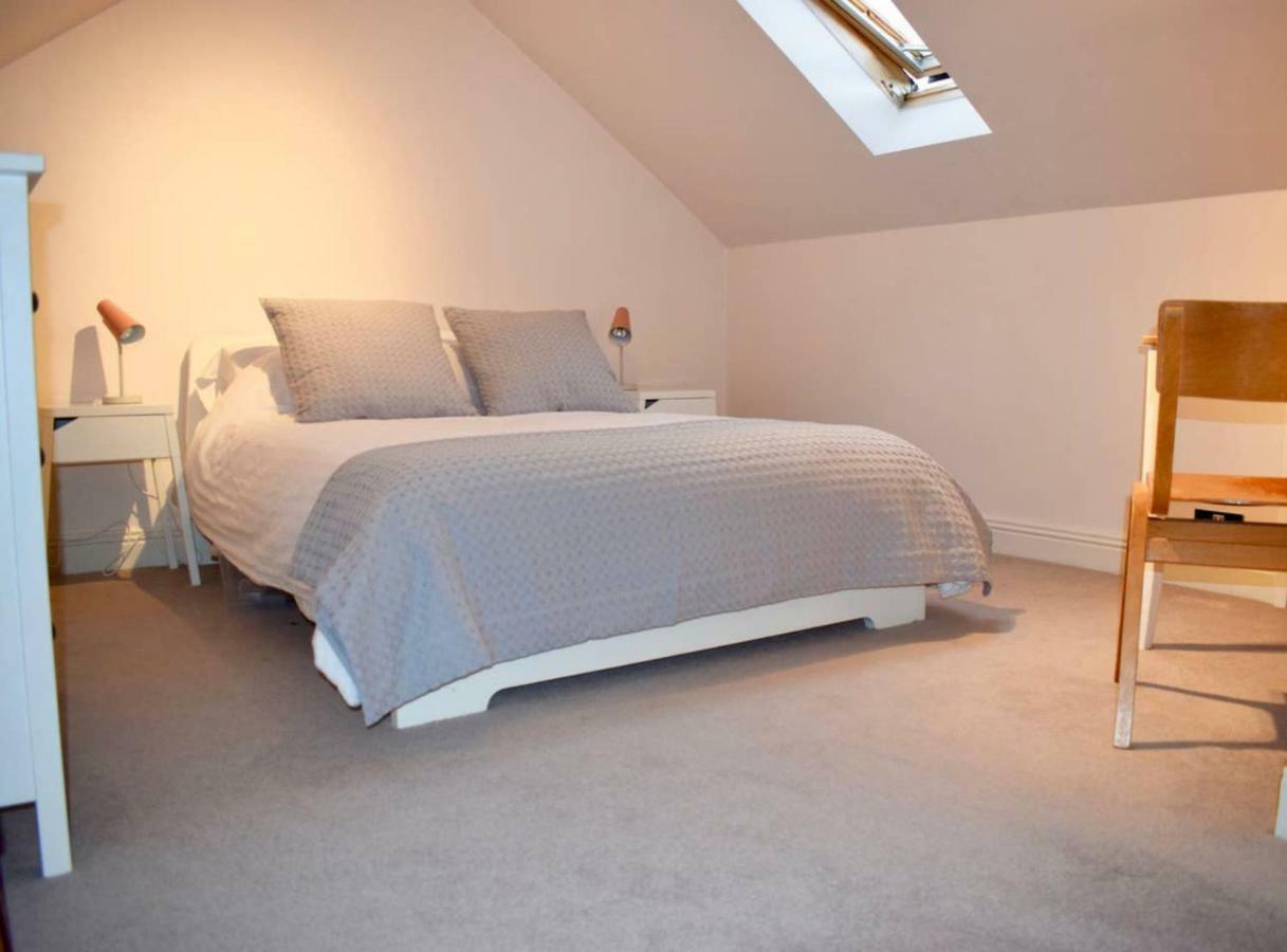 Chic And Contemporary Victorian Family Holiday home Dublin