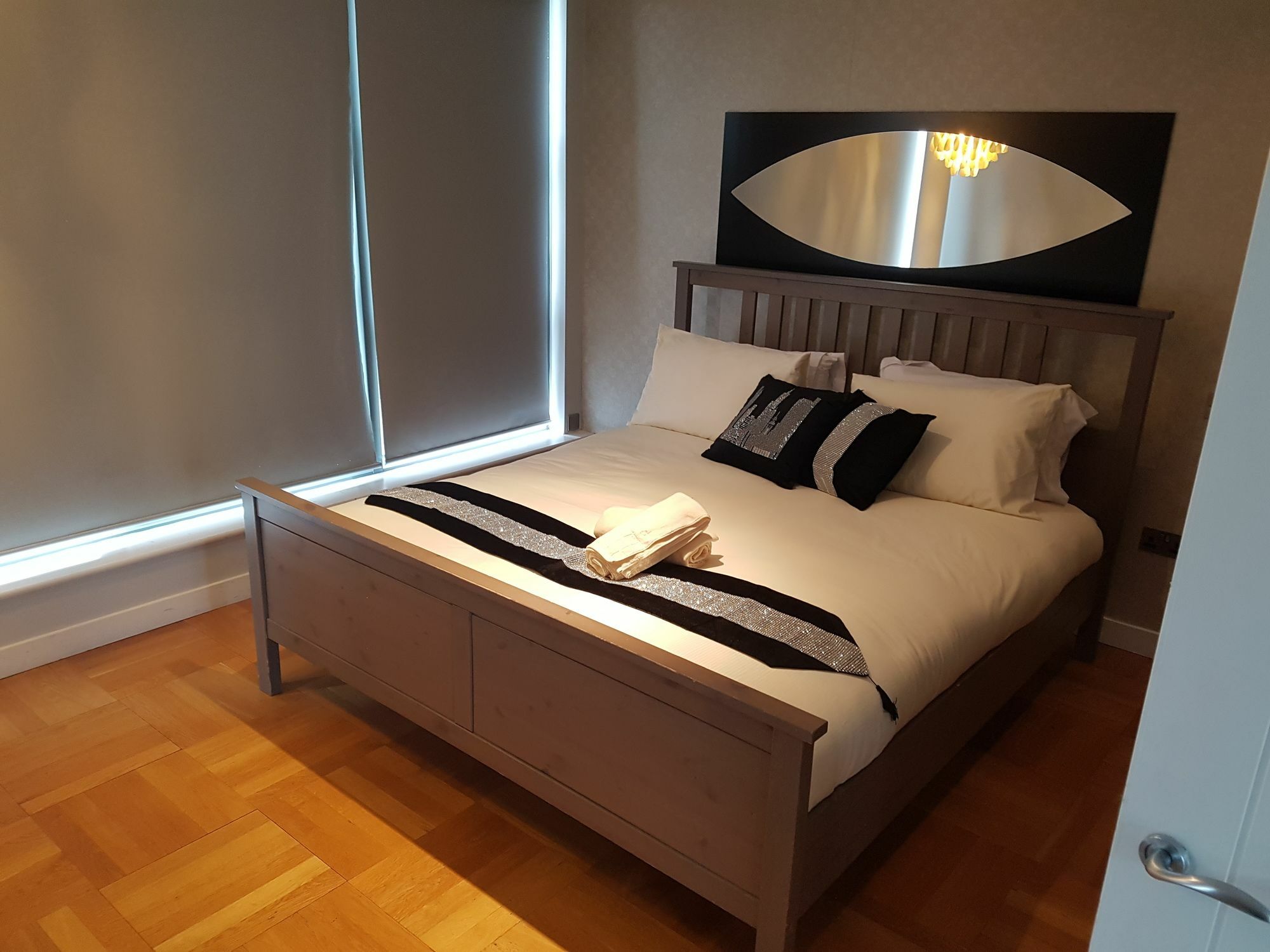 Penthouse In Smithfield Apartment