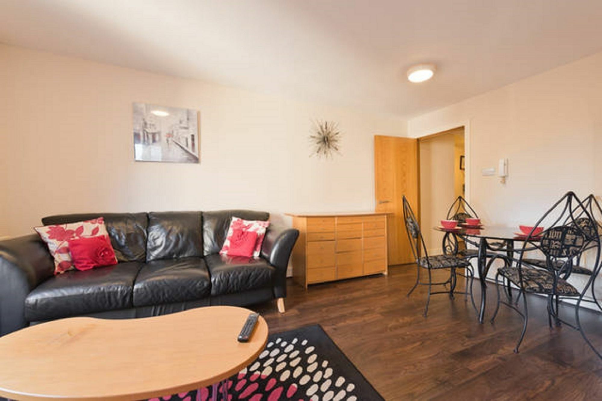 Pudding Row Apartment *
