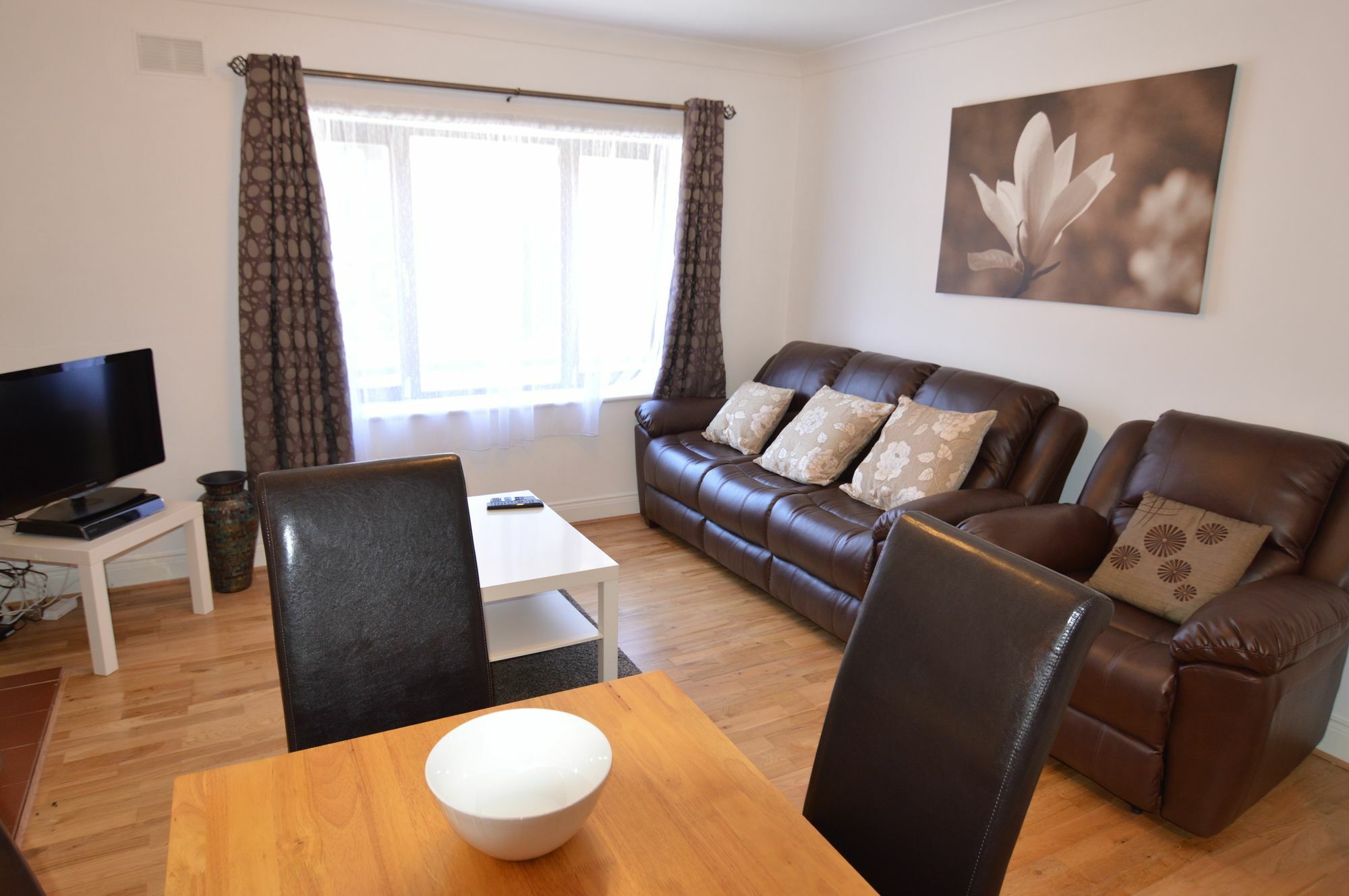 Bertram Court Apartment *