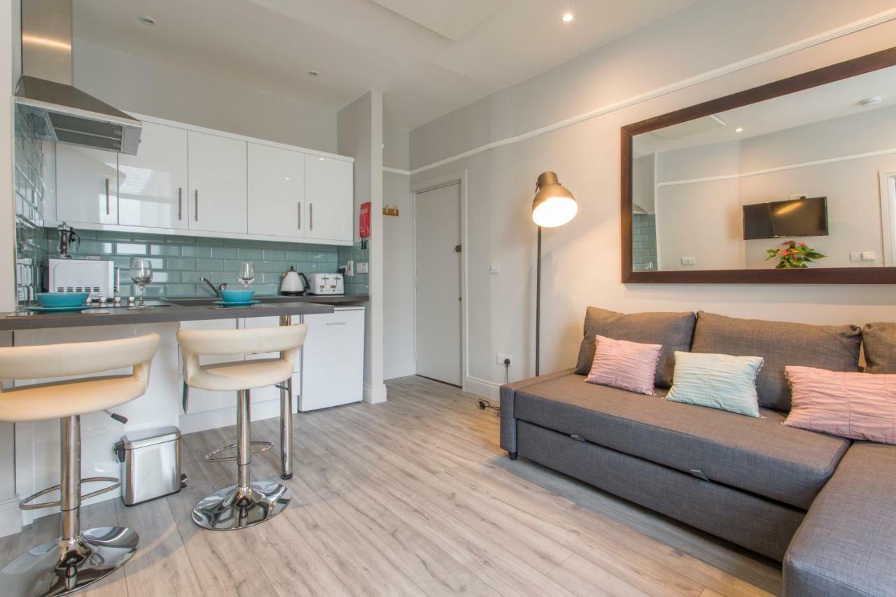 D-6 Apartment *