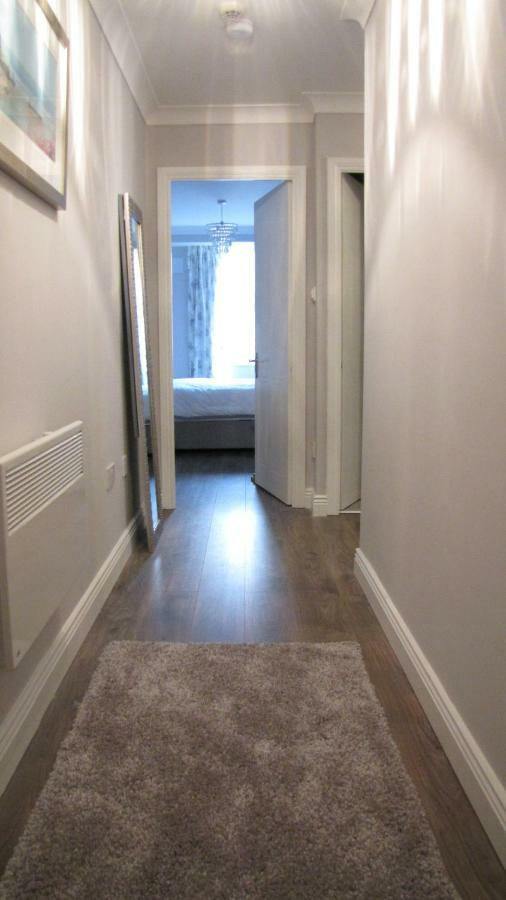 Centre Ifsc - 2 Bedroom Apartment