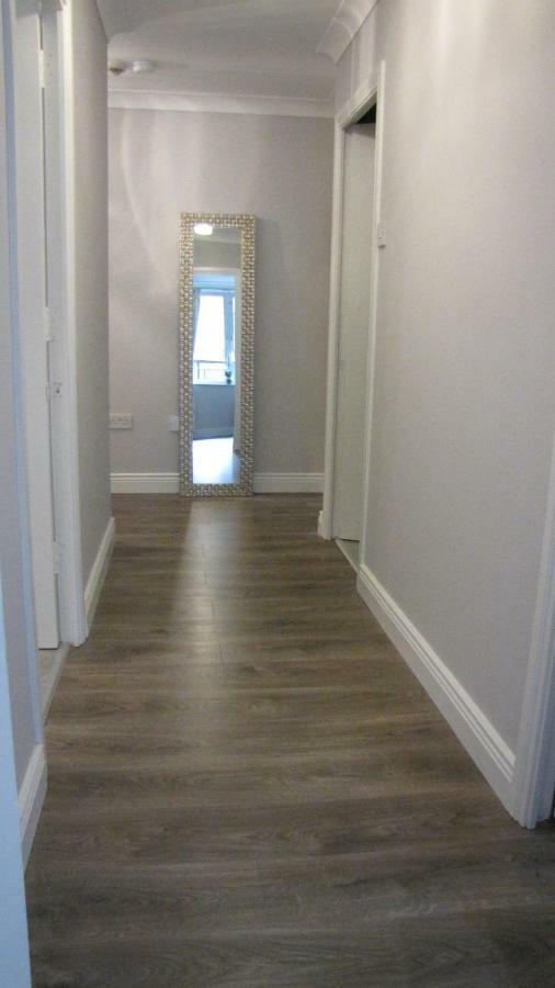 Centre Ifsc - 2 Bedroom Apartment