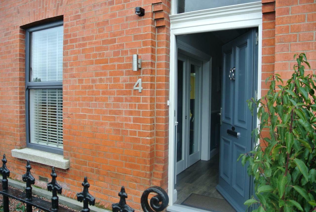 Merton Ave - Victorian Red Brick Terraced House Dublin
