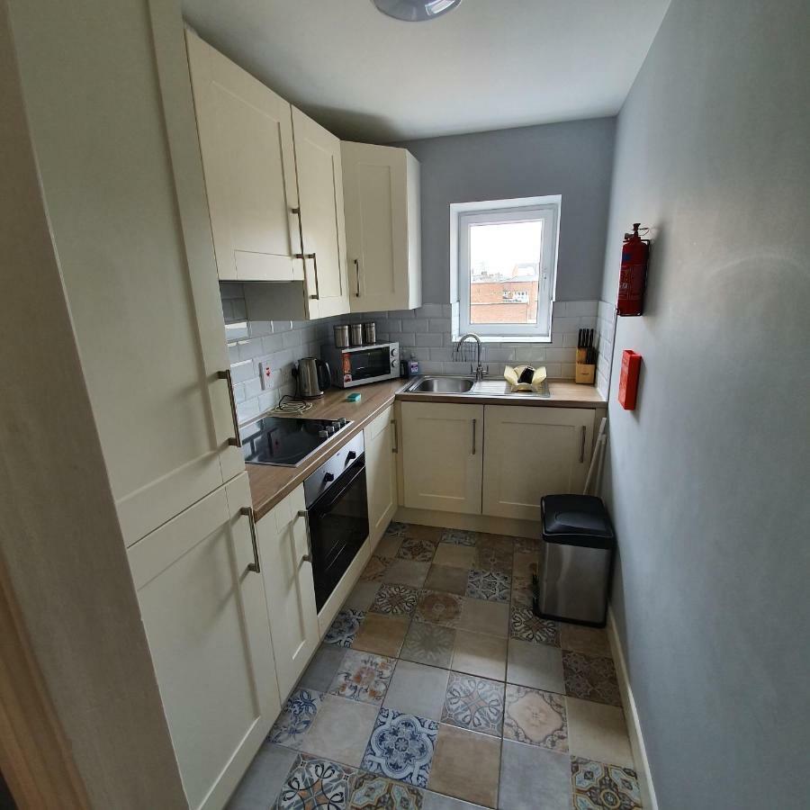 Family Apartment *