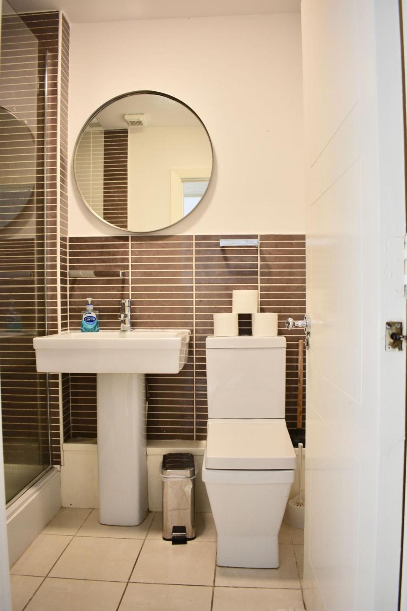 3 Bedroom Mezzanine In Temple Bar Apartment
