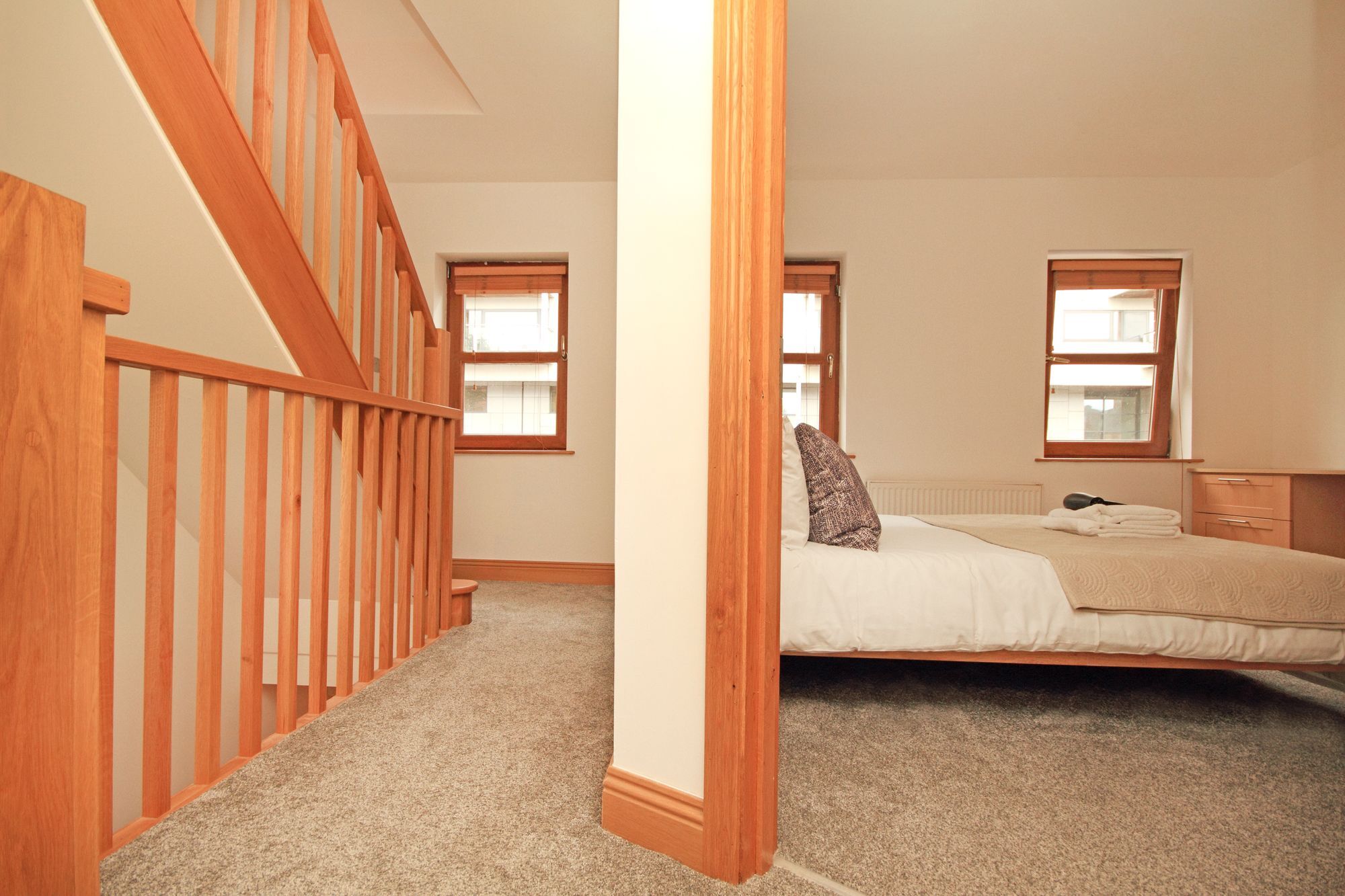 Apartment Macken Street Sleeps 10