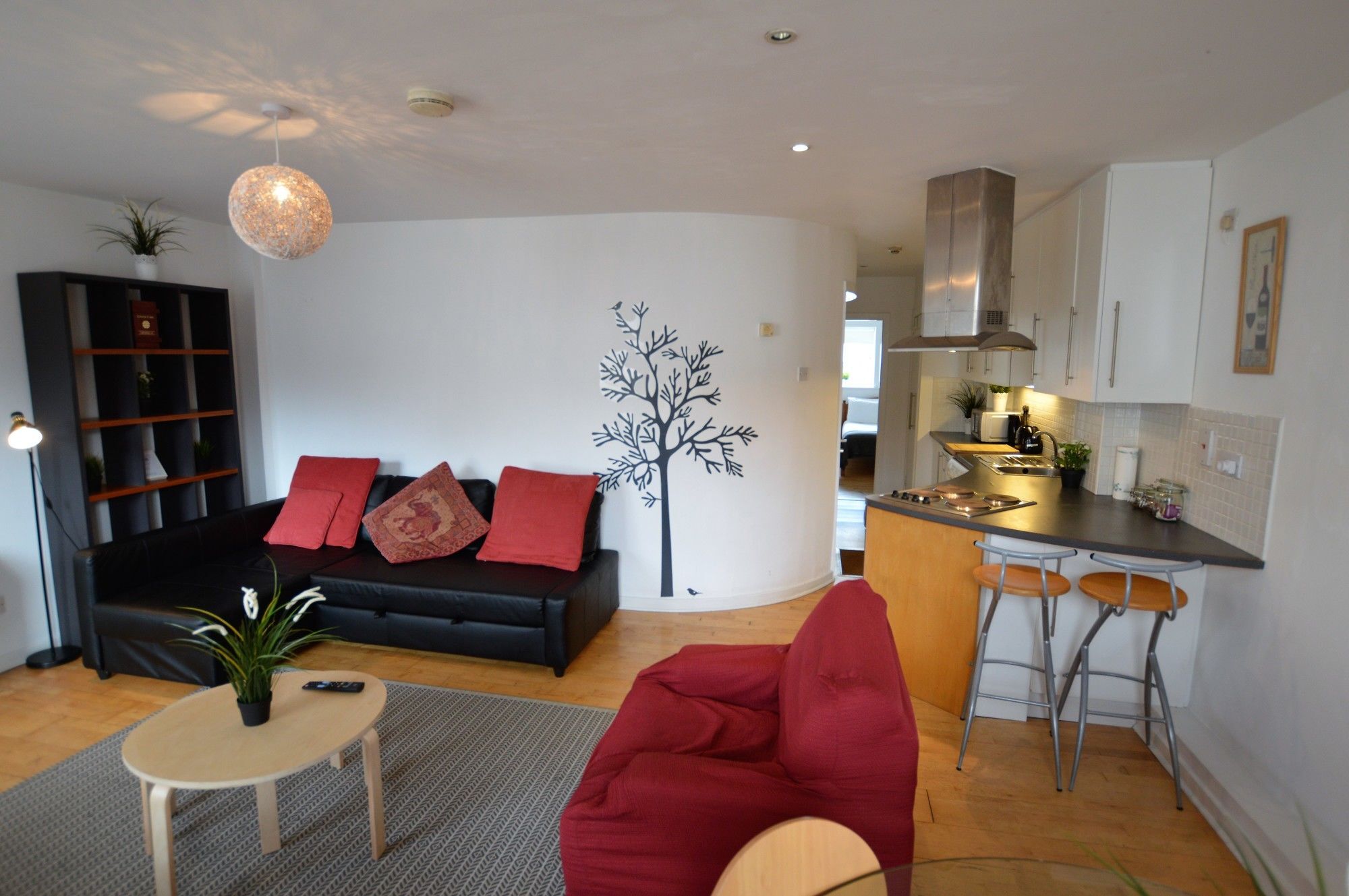 Metrostays - Stephen's 7-1 3*