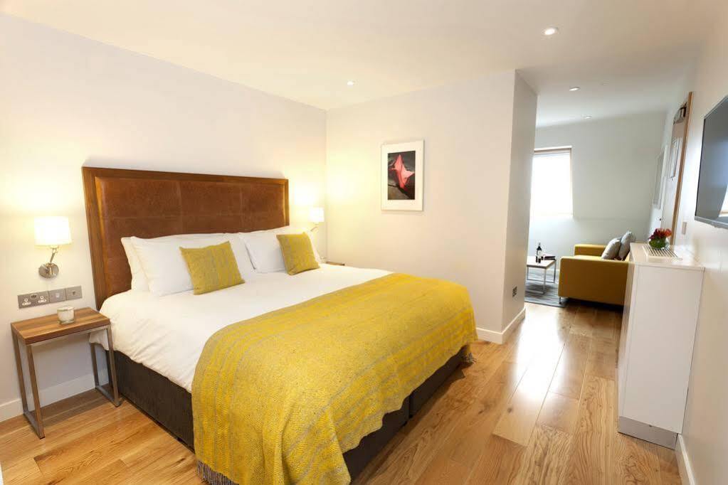 Merrion Hall 4*