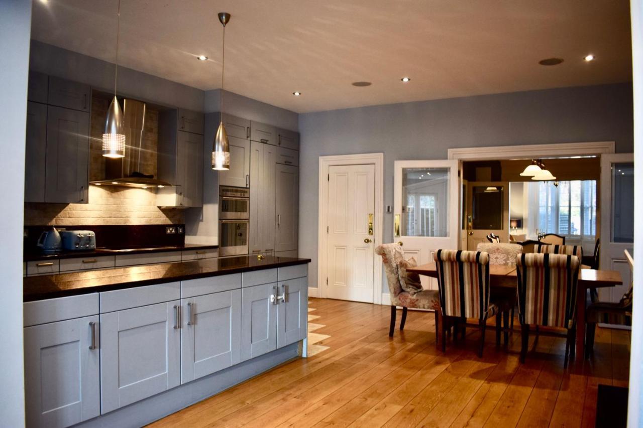 Refurbished Traditional Townhouse Holiday home
