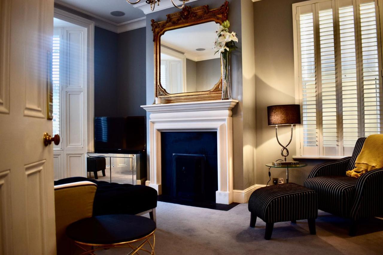 Refurbished Traditional Townhouse * Dublin