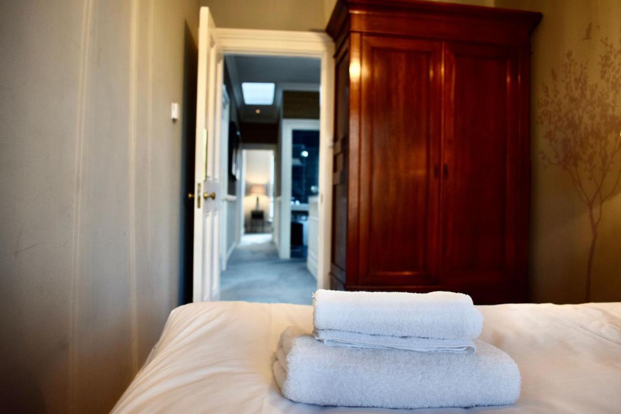 Holiday home Refurbished Traditional Townhouse