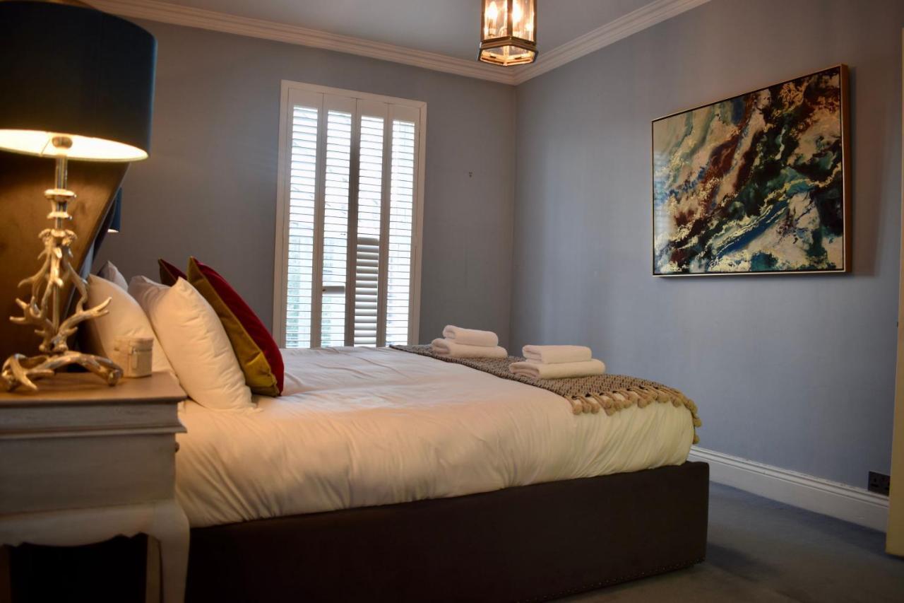 Refurbished Traditional Townhouse *