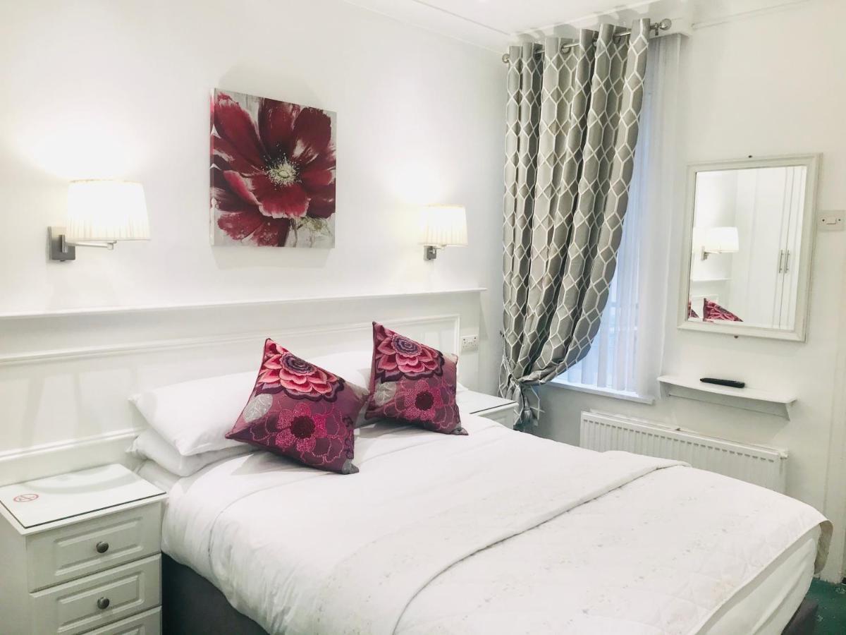 Hotel Dergvale 2*