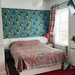 Acara House B&B