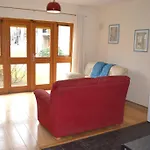 Bradogue Court