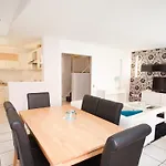 Phoenix Park Aparthotel
