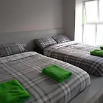 Ha\'Penny Bridge Apartments