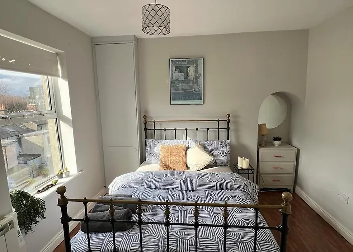 Charming City Centre Hideaway
