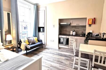 Cosy Off Oconnell Fast Wifi Apartment Dublin