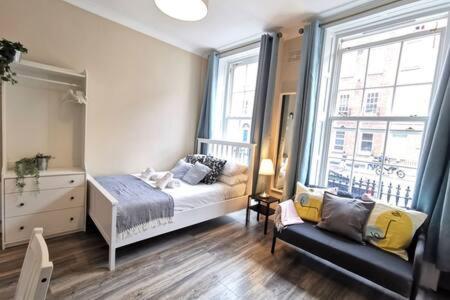 Cosy Off Oconnell Fast Wifi Dublin