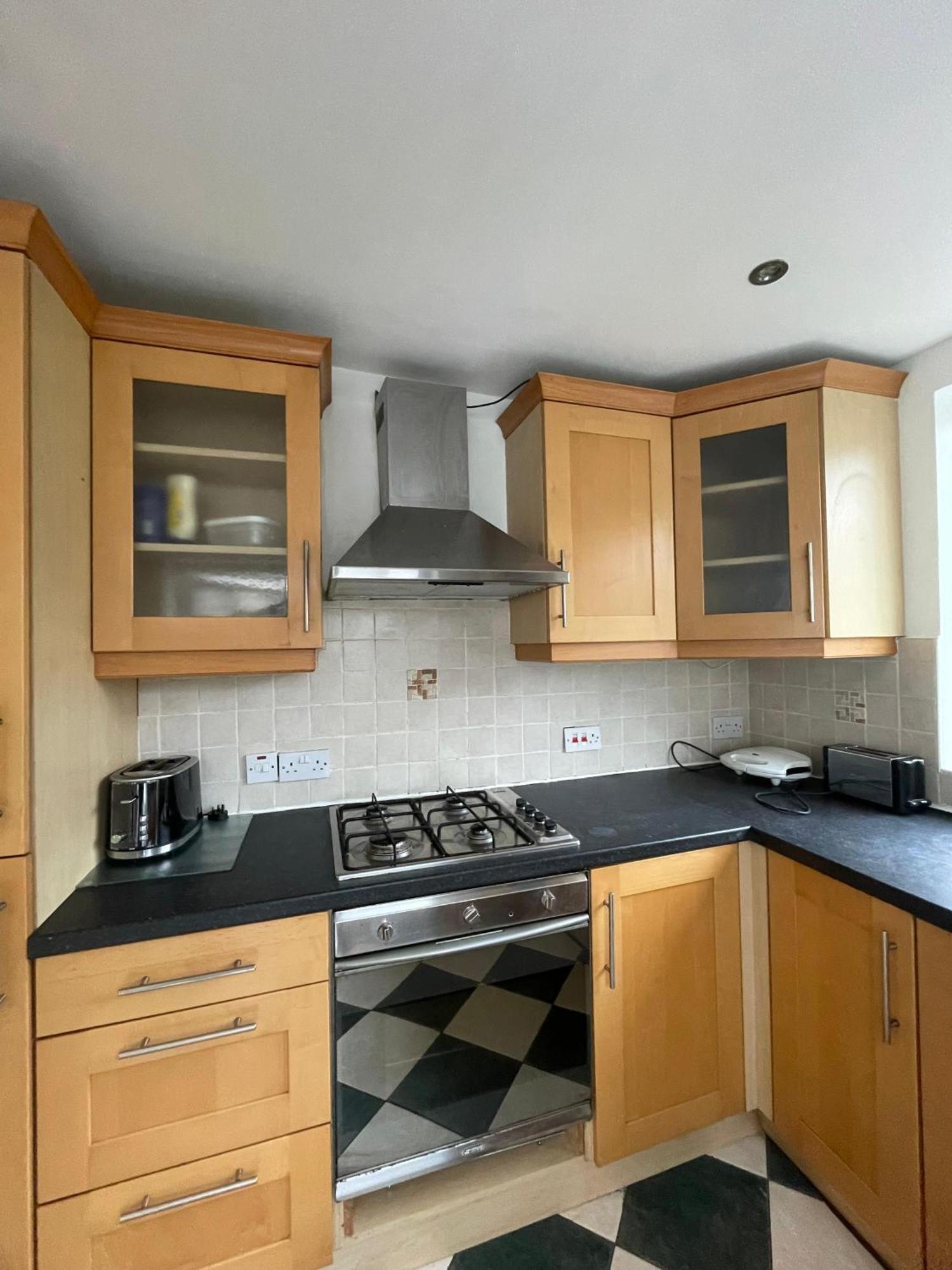 Guest house Superb Triple Near Airport - 4 *