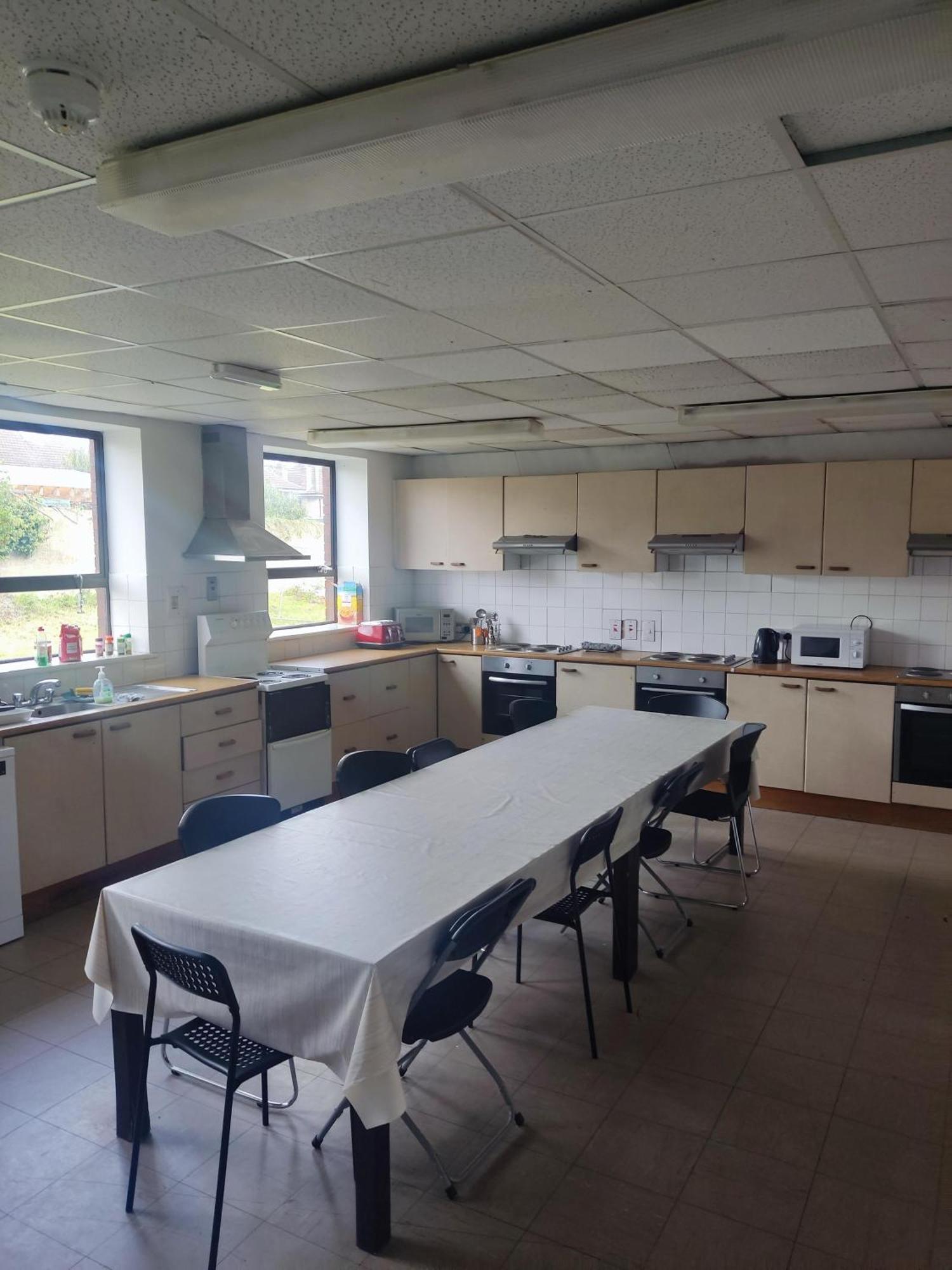 Simple & Comfortable 2 Beds Shared Dublin
