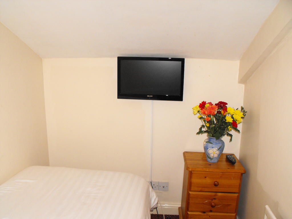 Guest house Hazelbrook 3*