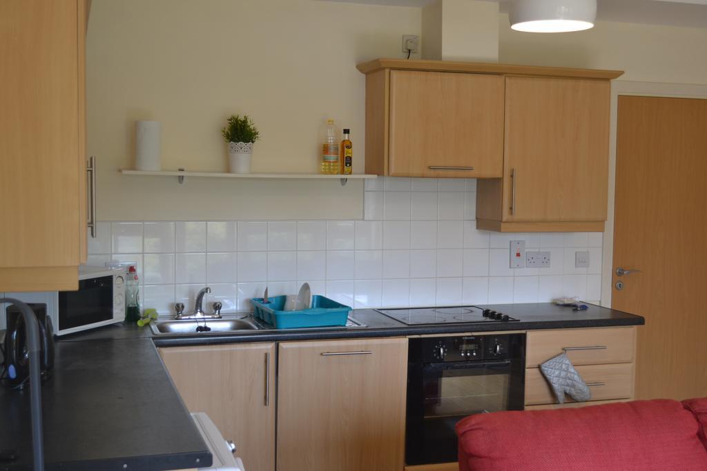 Apartment Bradogue Court