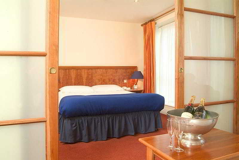 Hotel Days Rathmines 3*