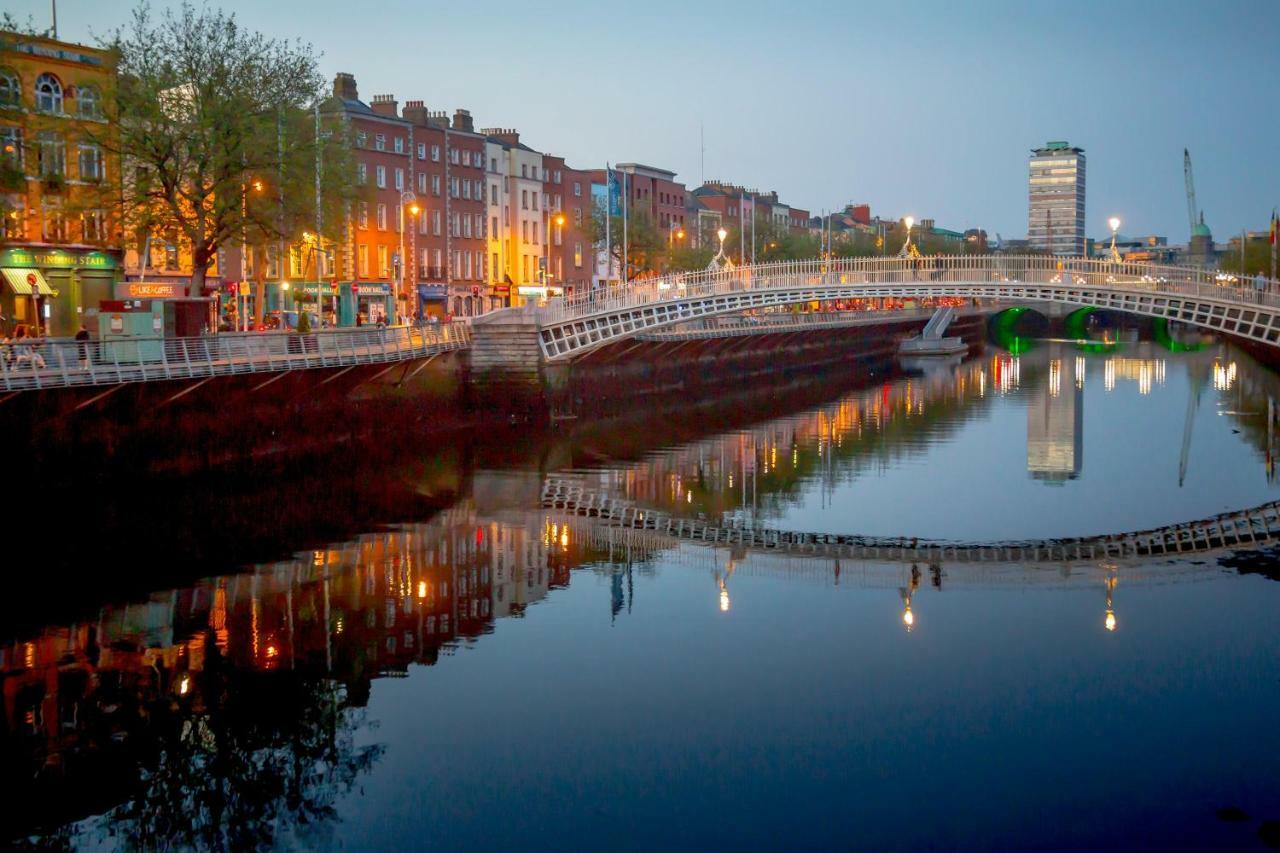 Beautiful Temple Bar *