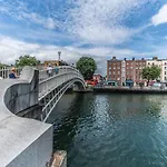 Cozy Room In Center Of Dublin