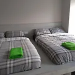 Ha\'Penny Bridge Apartments