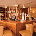 Ardmore Hotel