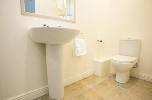 Merrion Road - Ballsbridge Townhouse 3*