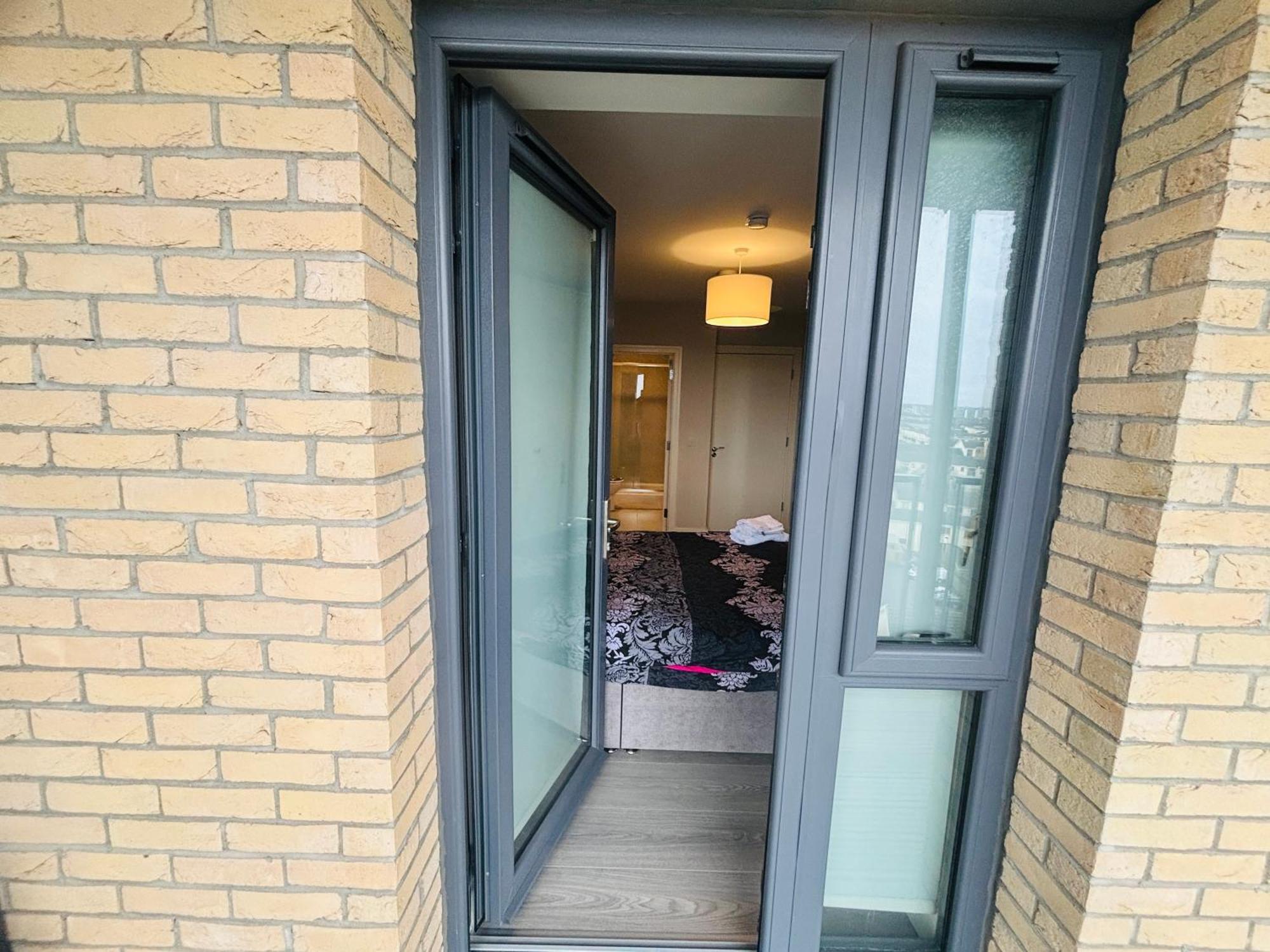 A Private Room,a Private Bathroom * Dublin