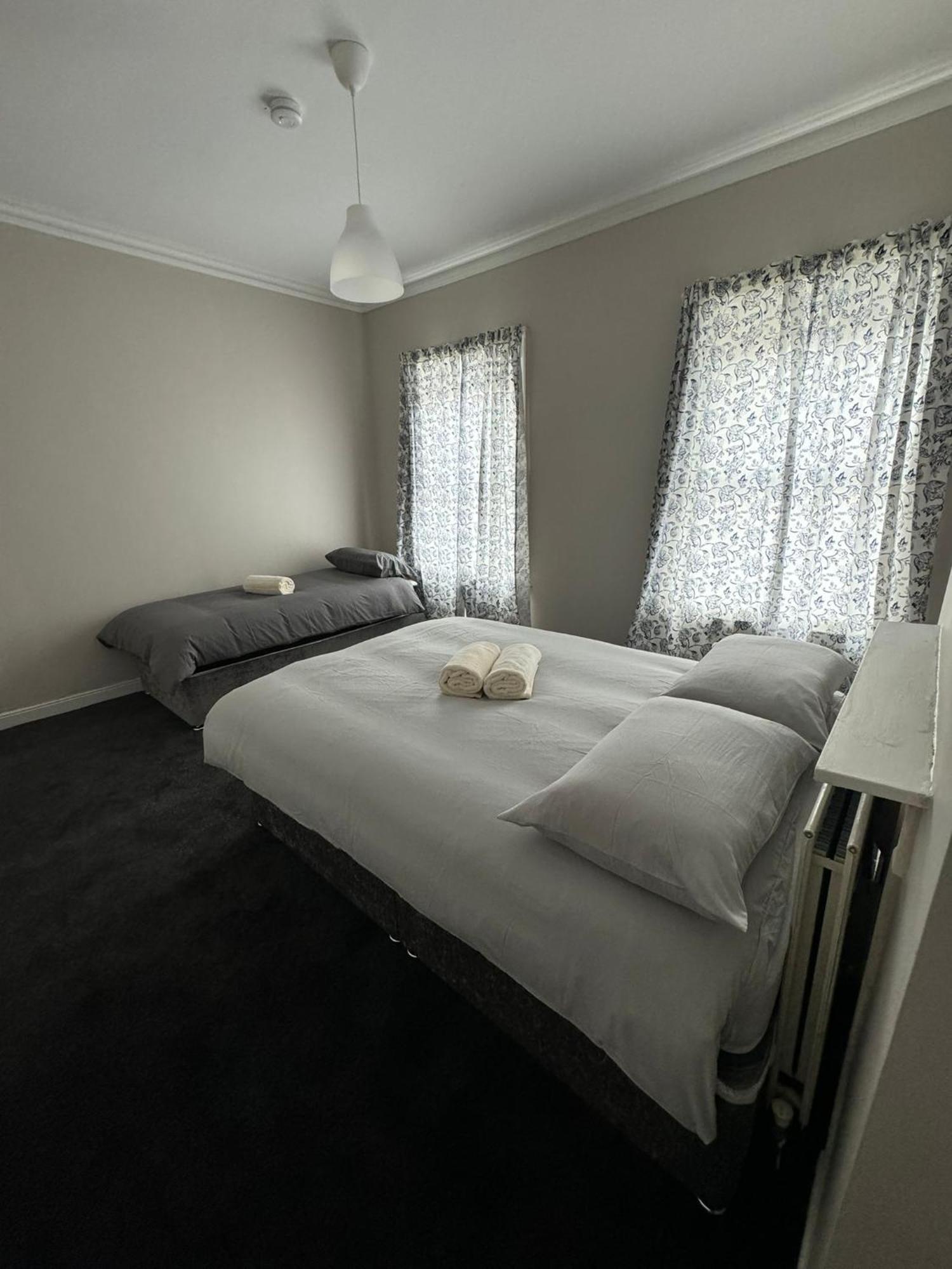 Superb Triple Near Croke Park - 1 Guest house *