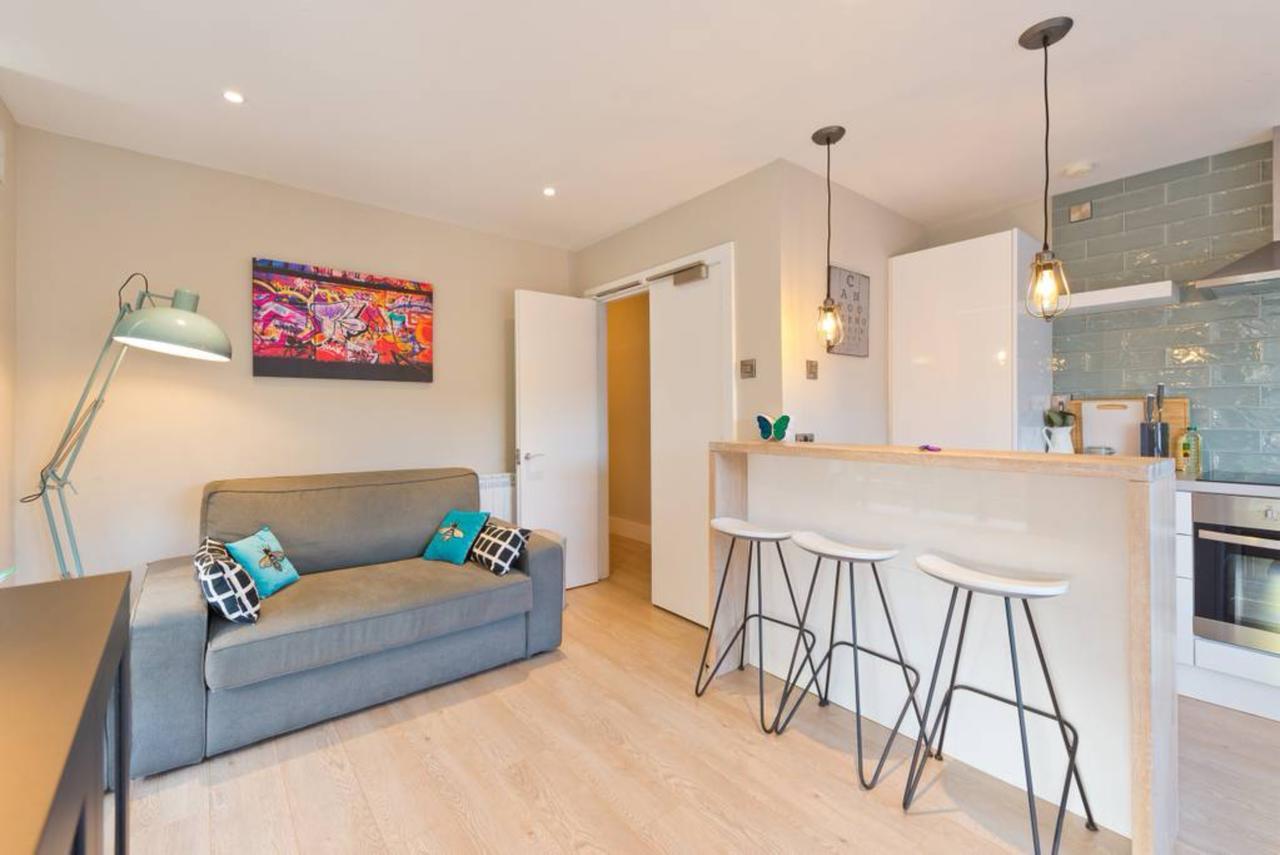 2 Bedroom Rooftop In Temple Bar Sleeps 6 Apartment *