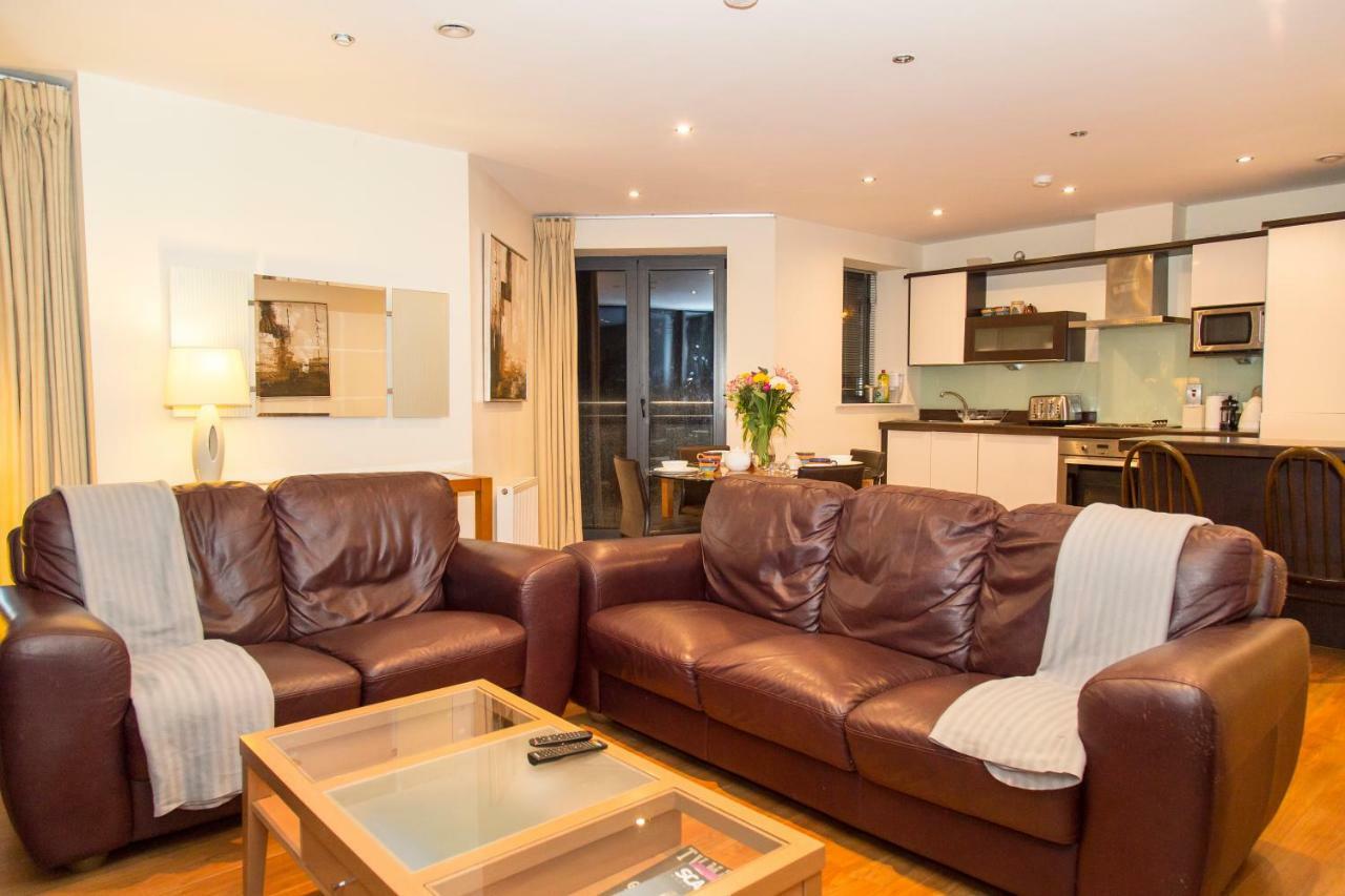 Spacous Escape 3br Ensuited Free Parking Dublin