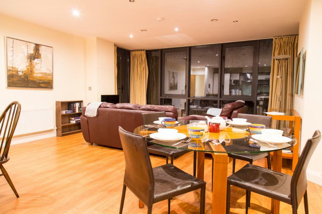 Apartment Spacous Escape 3br Ensuited Free Parking Dublin